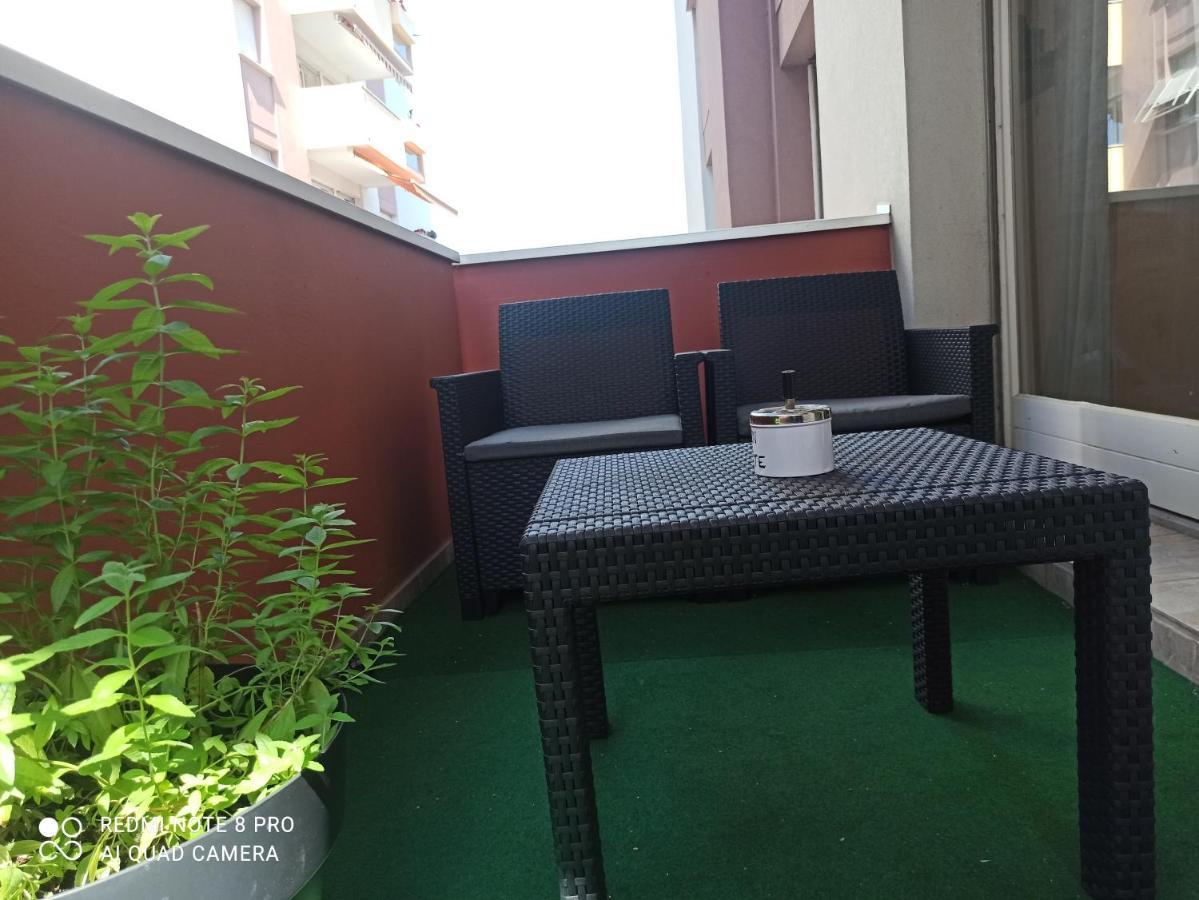 Super Appartement Avec Terasse Bischheim Eksteriør billede